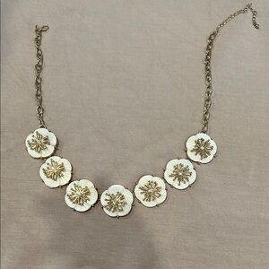 Elegant Gold and Cream Floral Necklace